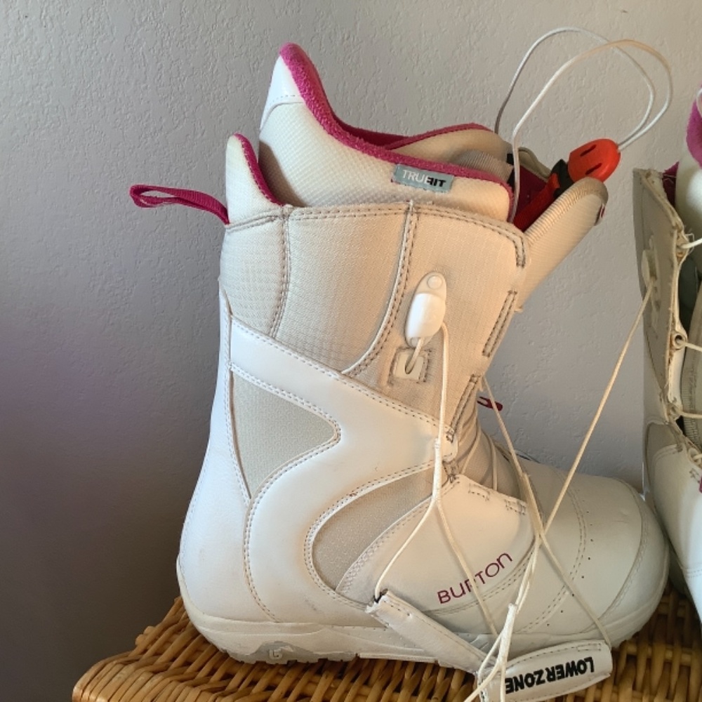 Women’s Burton Boots